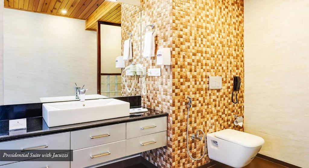 Sobralia Casino Resort & Spa Namchi Екстериор снимка