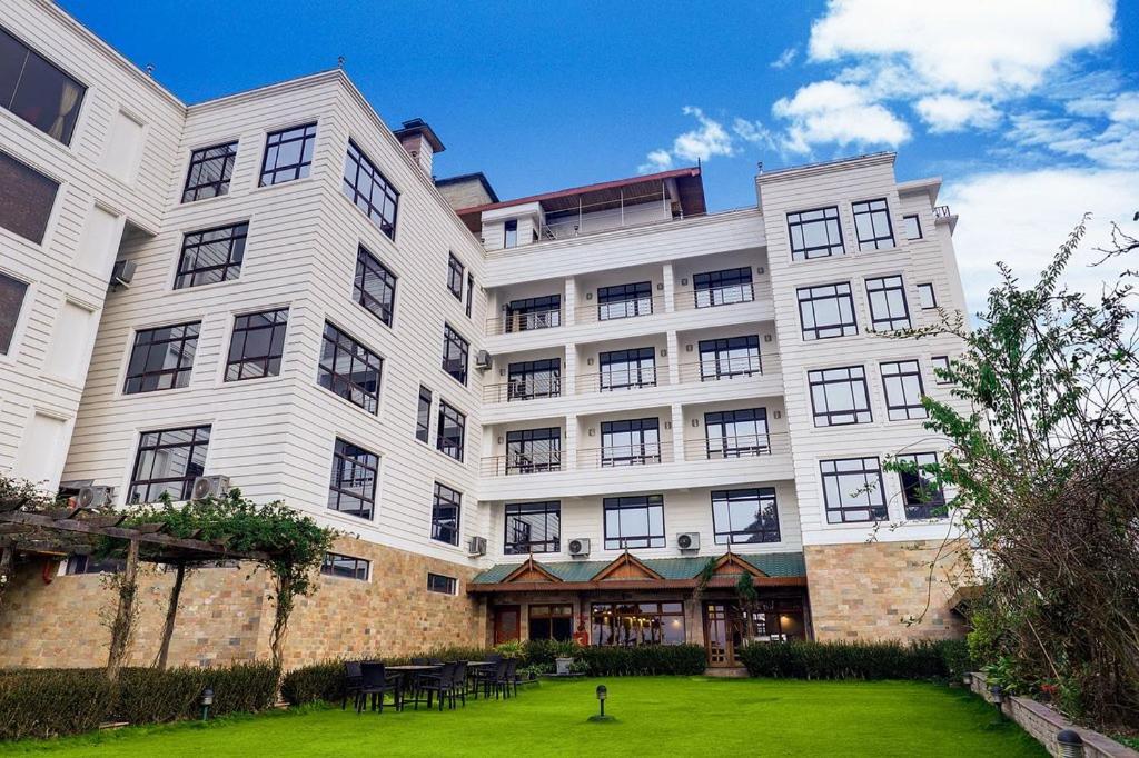 Sobralia Casino Resort & Spa Namchi Екстериор снимка