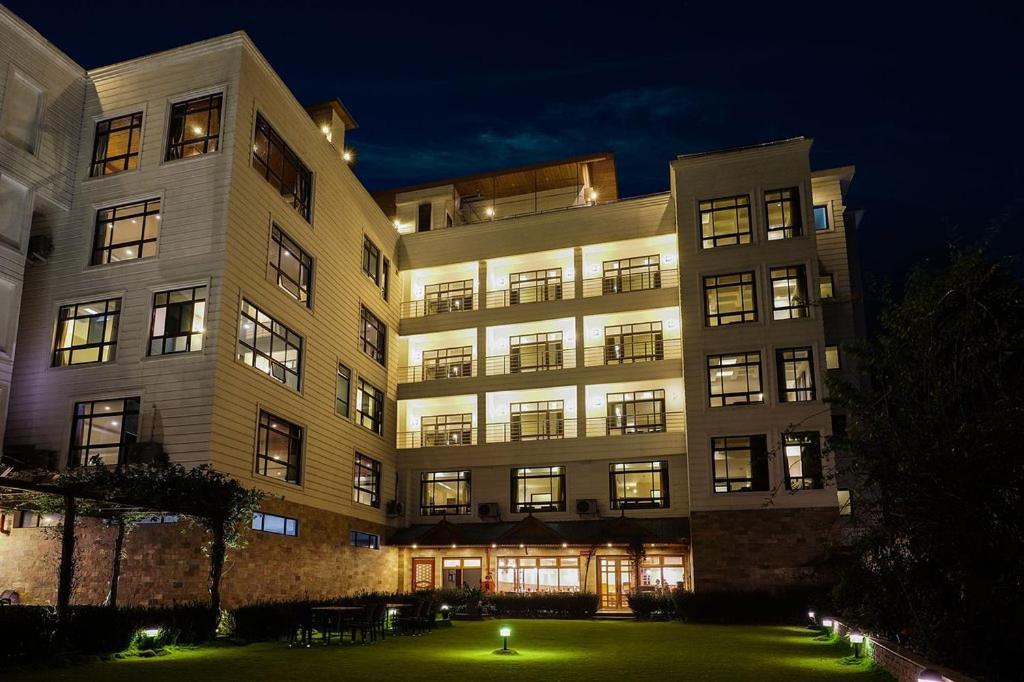 Sobralia Casino Resort & Spa Namchi Екстериор снимка