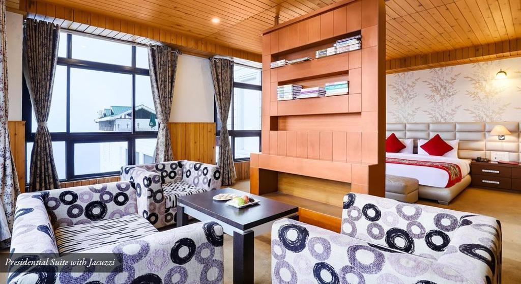 Sobralia Casino Resort & Spa Namchi Екстериор снимка