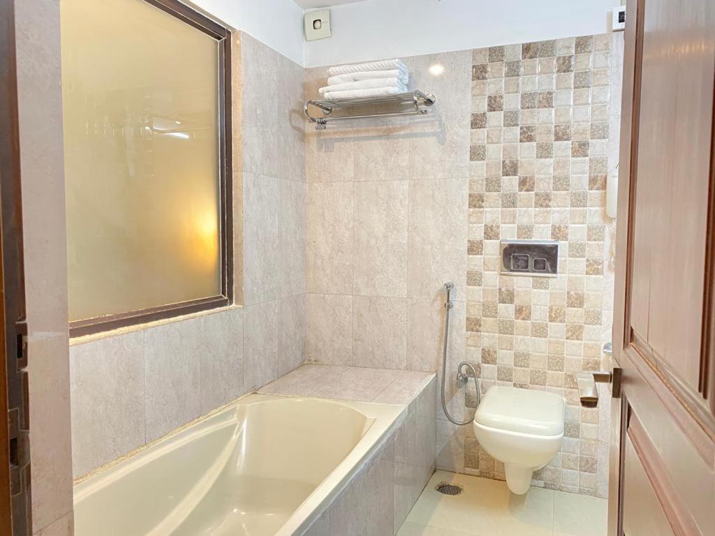 Sobralia Casino Resort & Spa Namchi Екстериор снимка